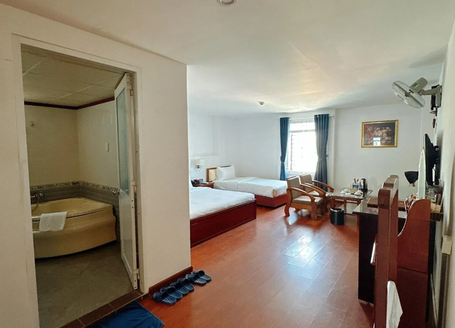 A25 Hotel -137 Nguyen Du - Da Nang 3*,  Vietnam